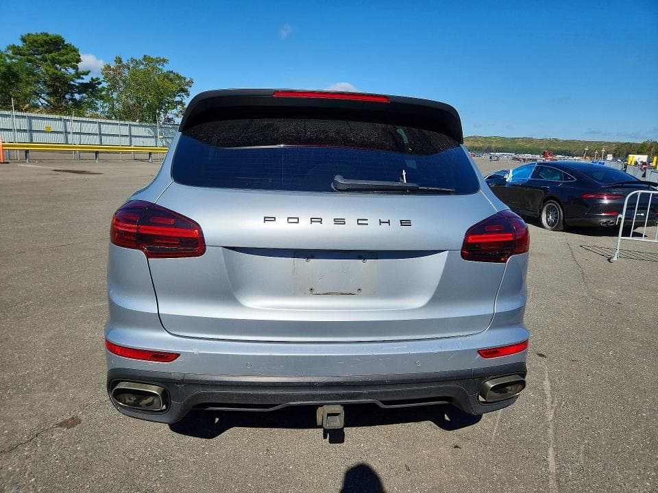 2018 PORSCHE CAYENNE 6