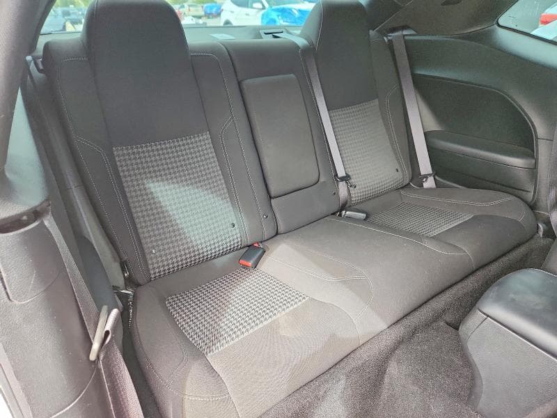 2023 DODGE CHALLENGER SXT 10