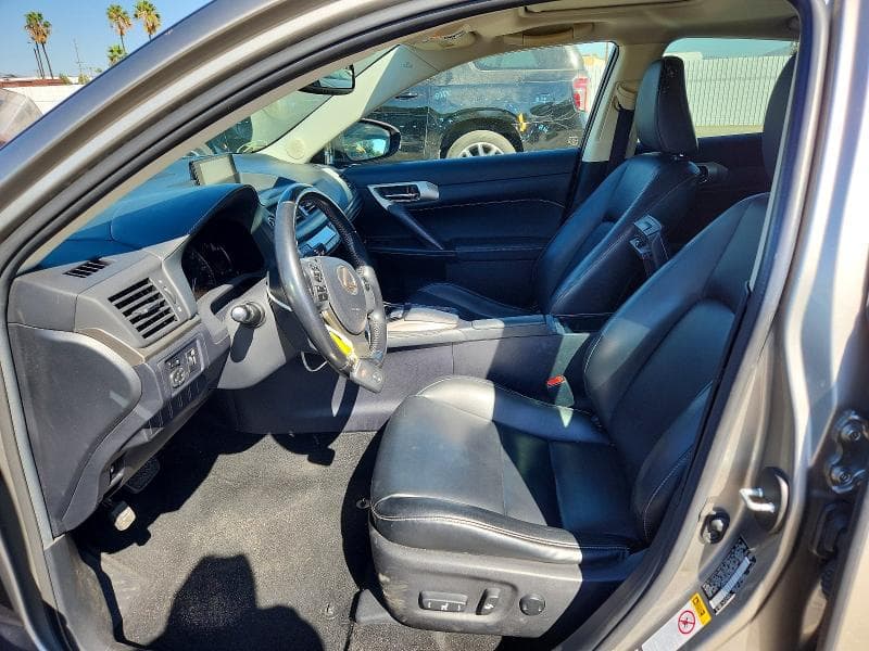 2017 LEXUS CT 200 7