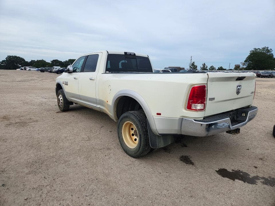 2018 RAM 3500 LARAMIE 2
