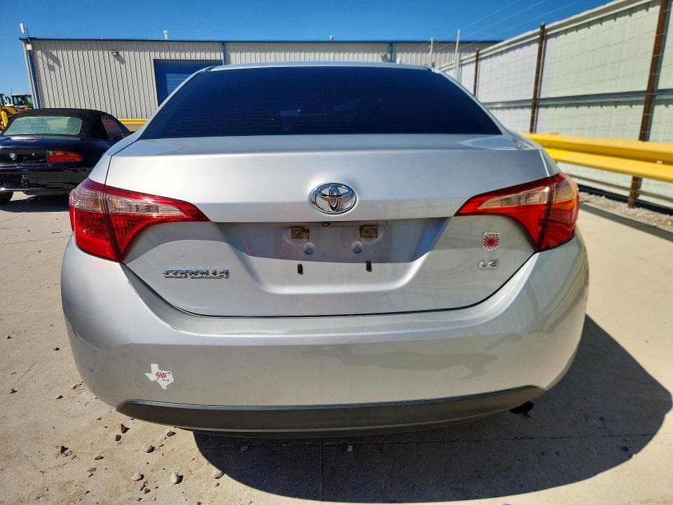 2018 TOYOTA COROLLA LE 6