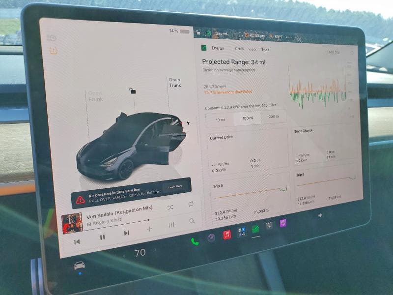 2023 TESLA MODEL 3 9