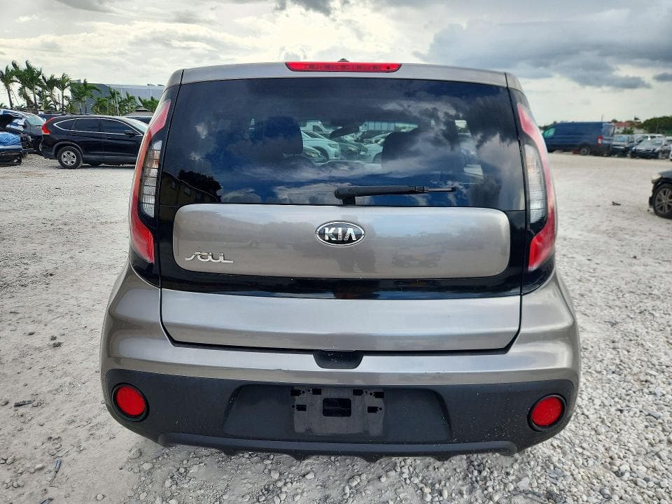 2018 KIA SOUL BASE 6