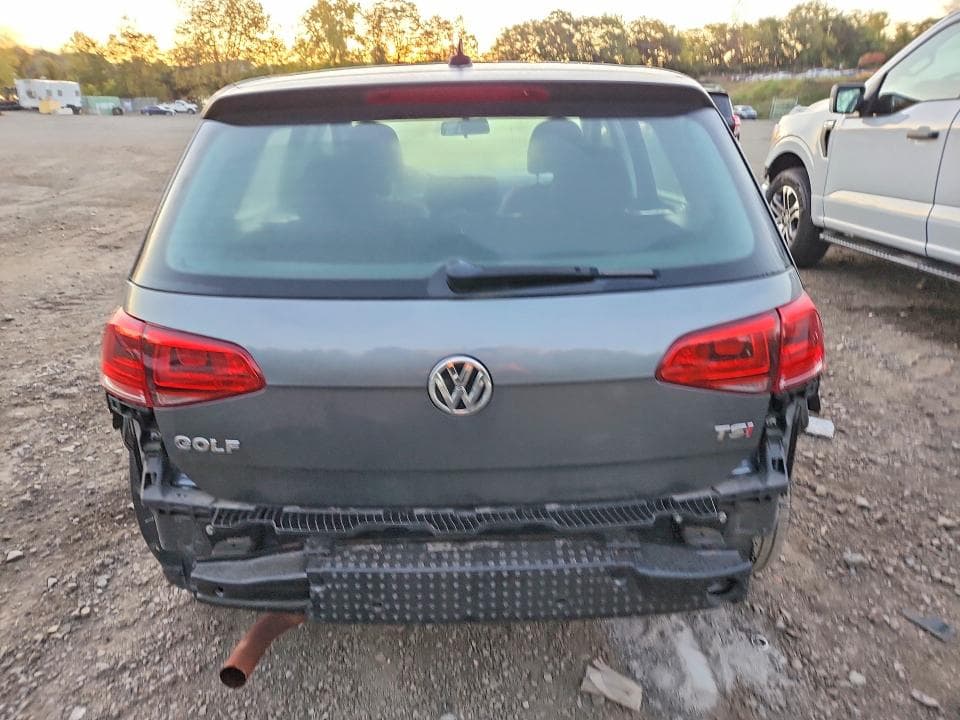 2017 VOLKSWAGEN GOLF S 6