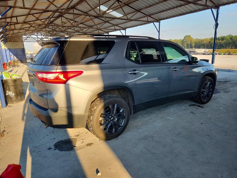 2021 CHEVROLET TRAVERSE RS 3