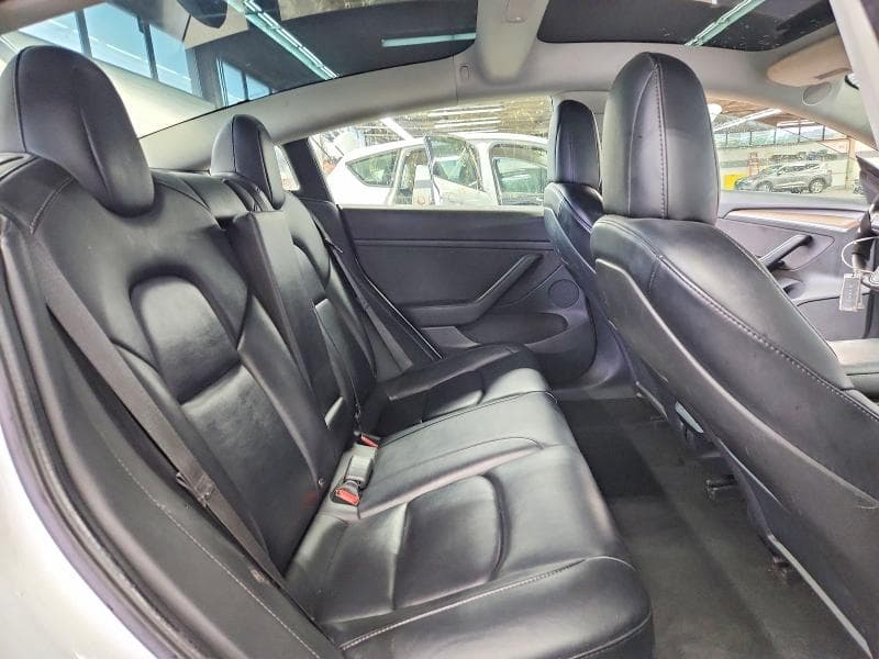 2022 TESLA MODEL 3 10