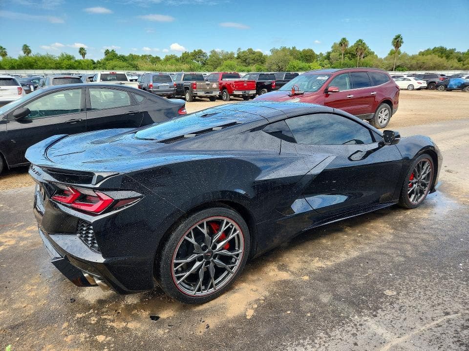 2023 CHEVROLET CORVETTE STINGRAY 2LT 3