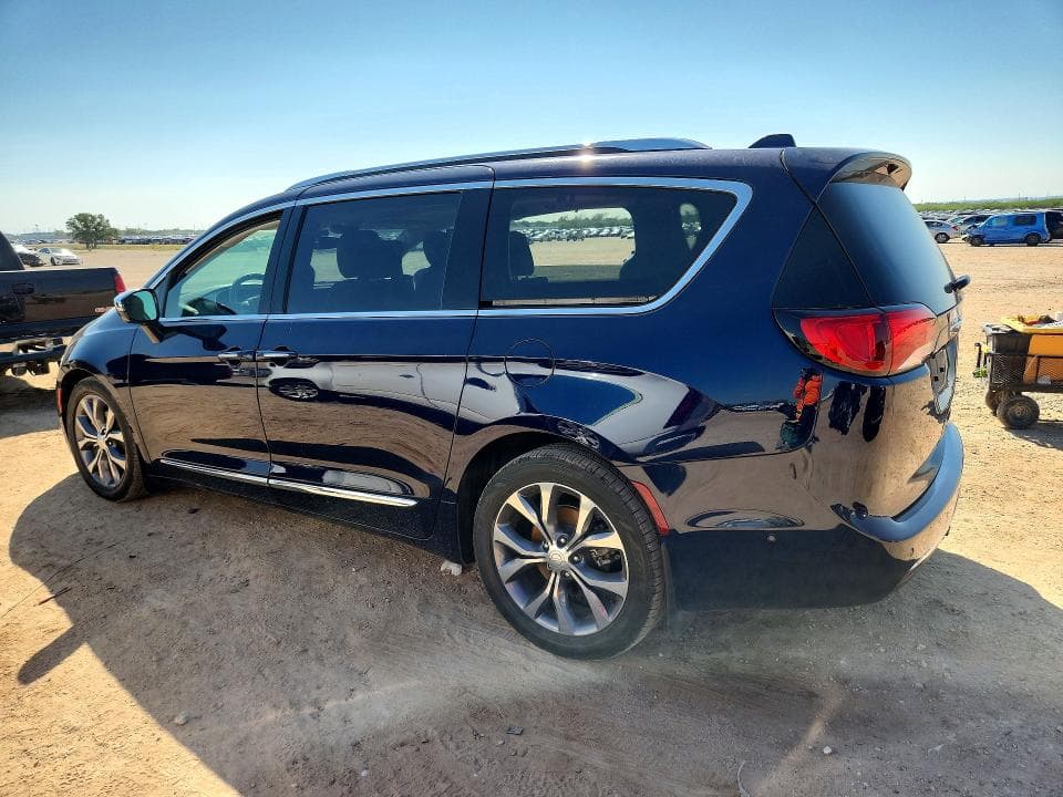 2018 CHRYSLER PACIFICA LIMITED 2