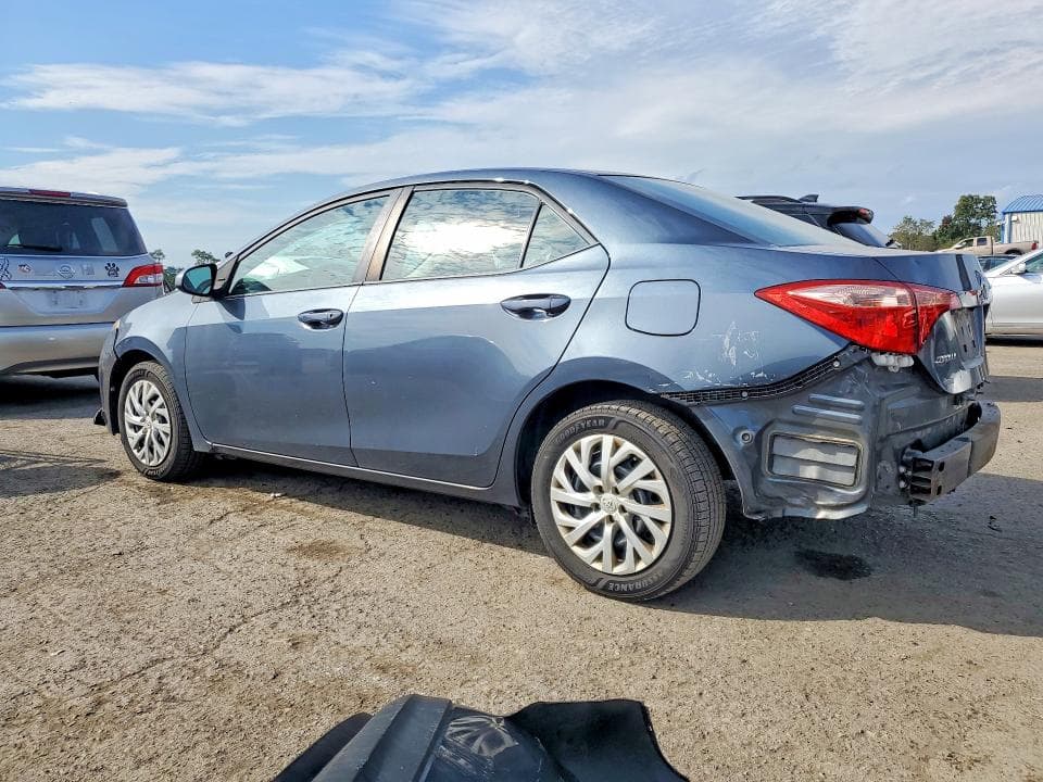 2017 TOYOTA COROLLA LE 2