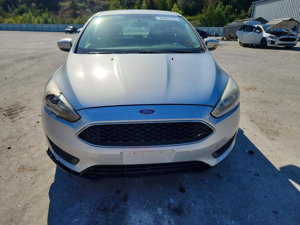 2017 FORD FOCUS SE 5
