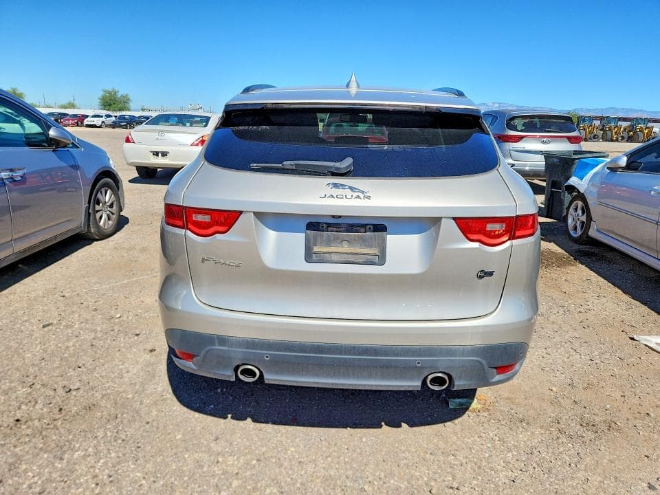 2017 JAGUAR F-PACE PRESTIGE 6