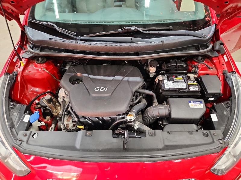 2017 HYUNDAI ACCENT SE 11