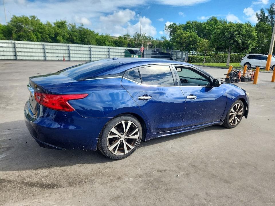 2017 NISSAN MAXIMA 3.5 SV 3