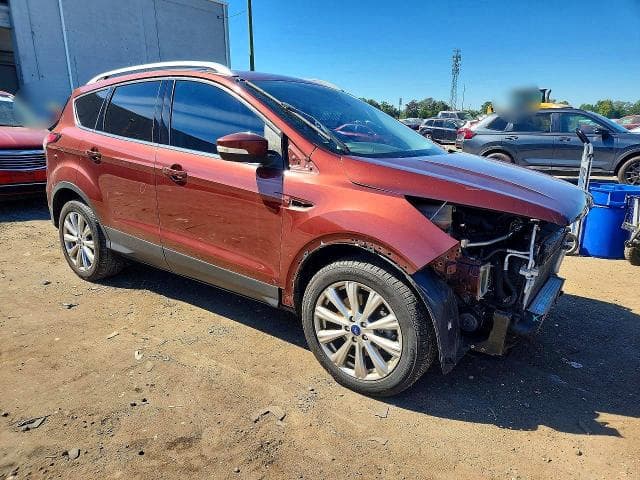 2018 FORD ESCAPE TITANIUM 4
