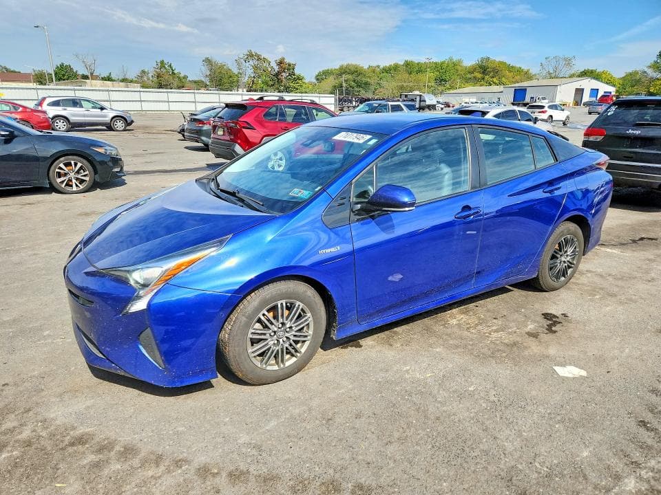 2017 TOYOTA PRIUS FOUR - 1