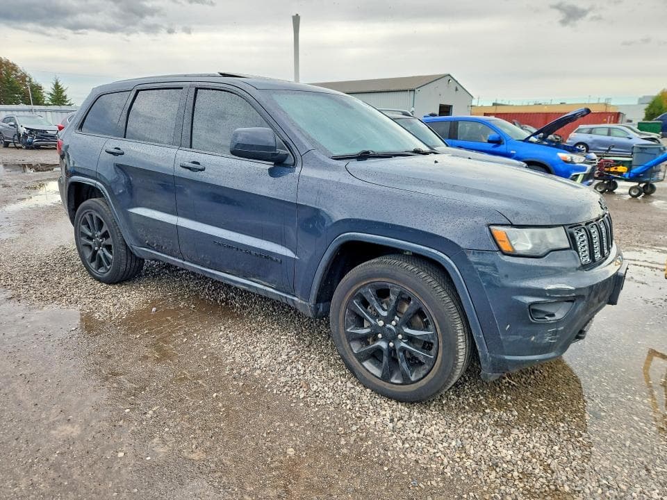 2017 JEEP GRAND CHEROKEE LAREDO 4