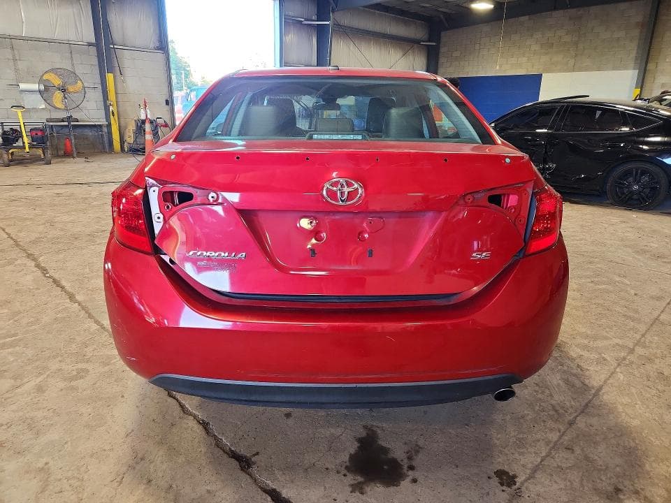 2017 TOYOTA COROLLA SE 6