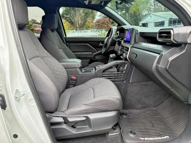 2024 TOYOTA TACOMA SR 5