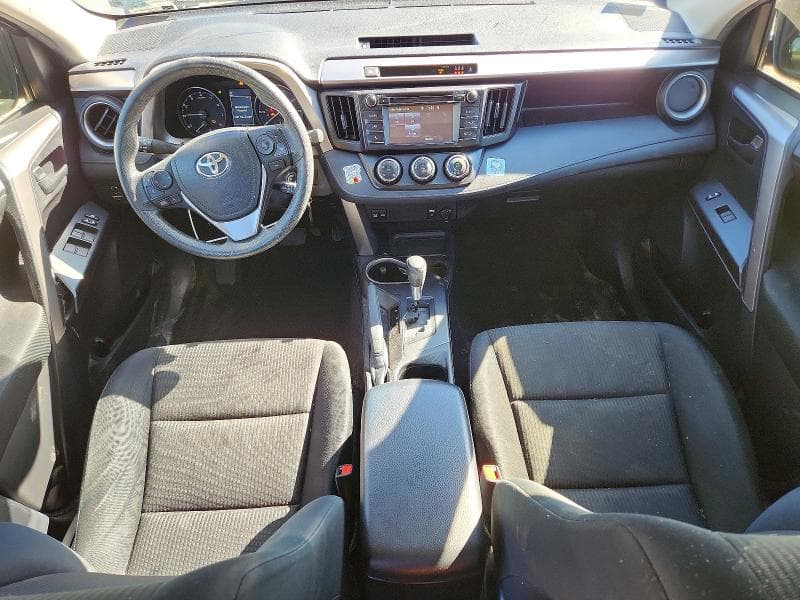2017 TOYOTA RAV4 LE 8