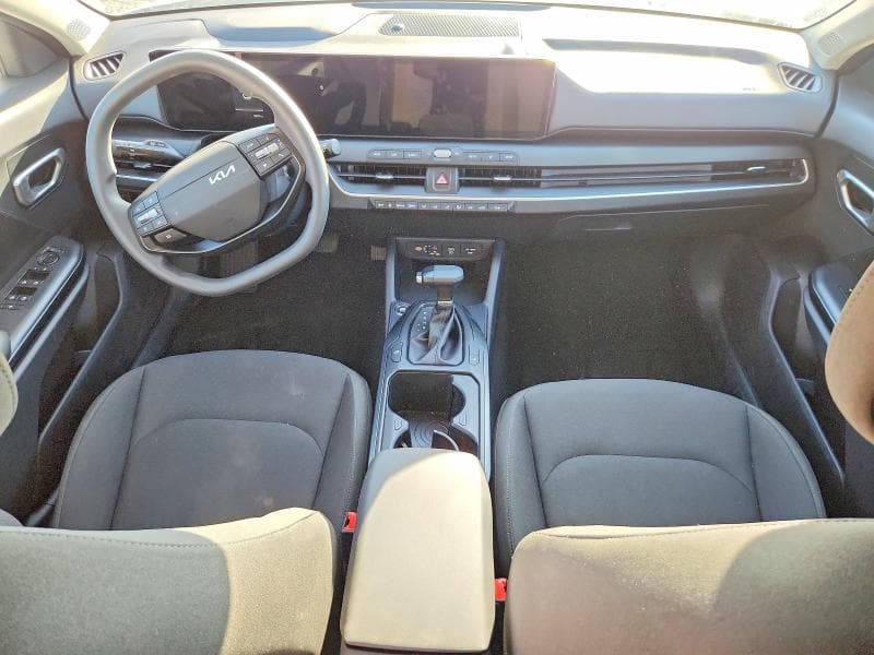 2026 KIA K4 LXS 8