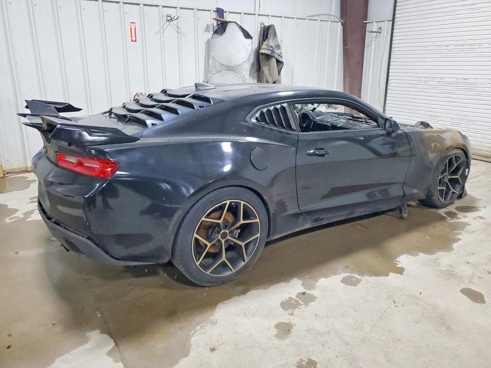 2017 CHEVROLET CAMARO LS 3