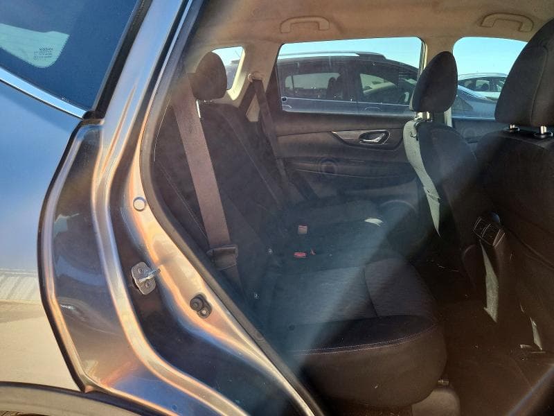 2018 NISSAN ROGUE SV 11