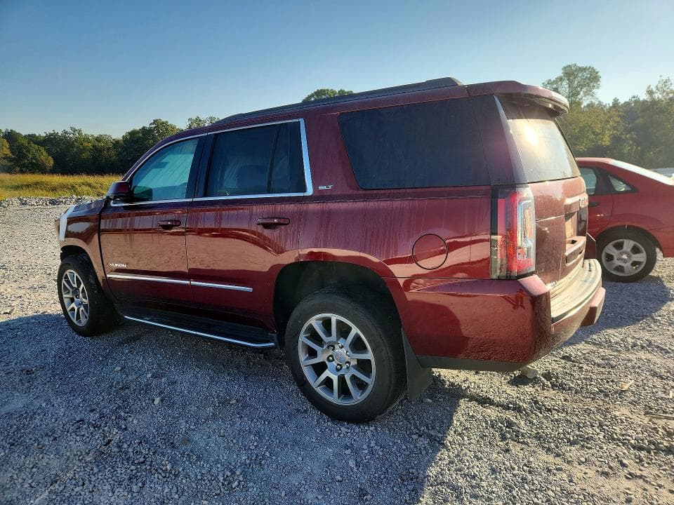 2018 GMC YUKON SLT 2