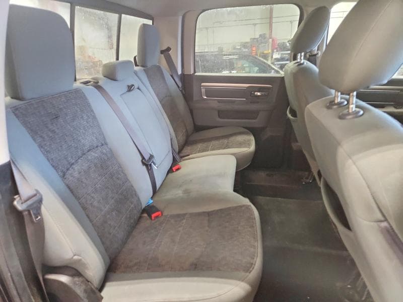 2019 RAM 1500 CLASSIC SLT 10