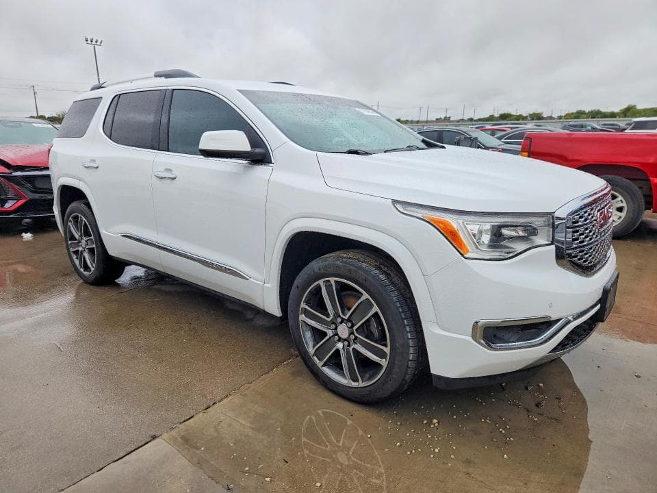 2019 GMC ACADIA DENALI 4
