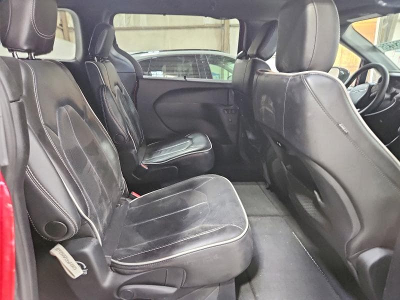 2025 CHRYSLER PACIFICA LIMITED 11