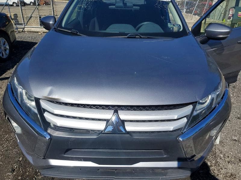 2020 MITSUBISHI ECLIPSE CROSS ES 11