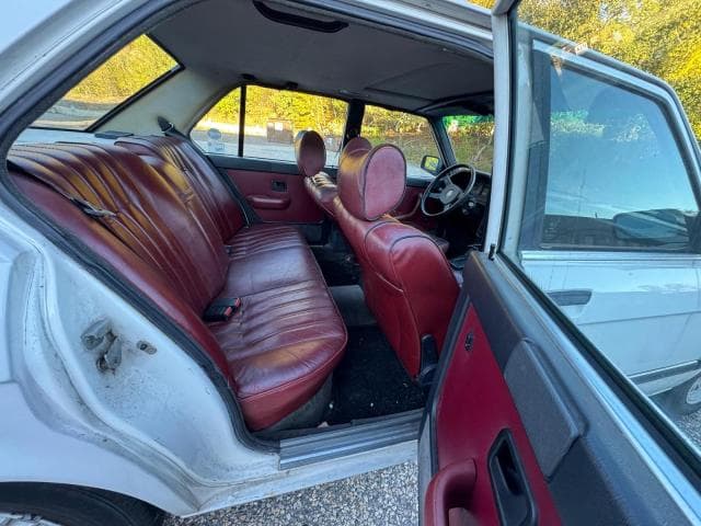 1983 BMW 528 E AUTOMATIC 6