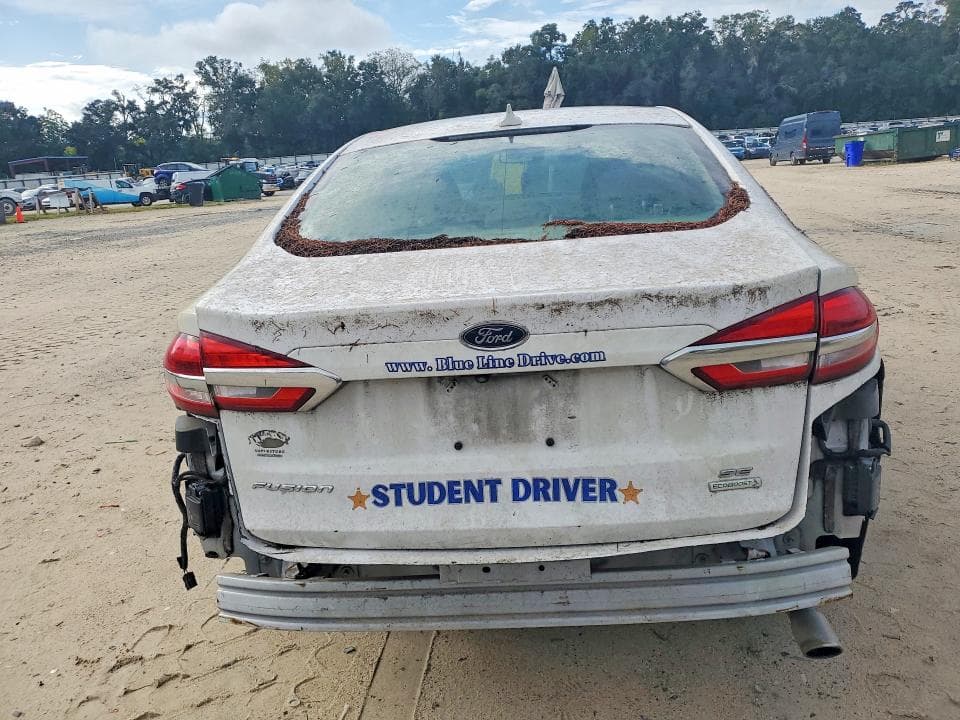2019 FORD FUSION SE 6