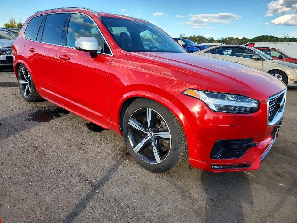 2017 VOLVO XC90 T6 4