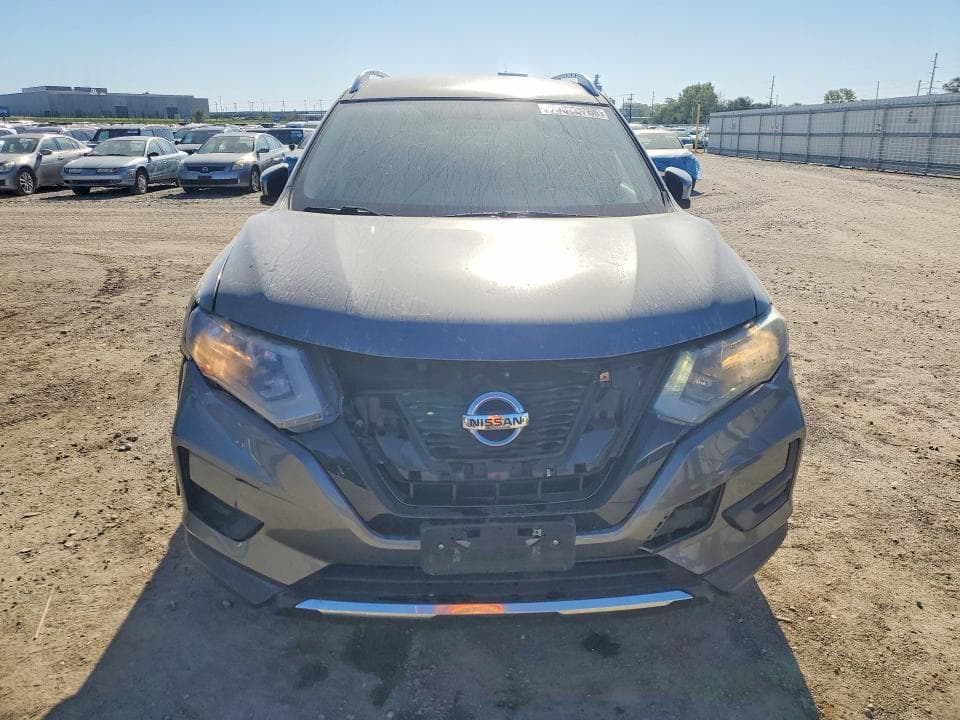 2017 NISSAN ROGUE SV 5