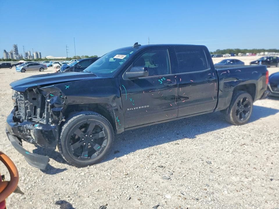 2017 CHEVROLET SILVERADO C1500 LT - 1