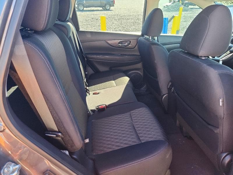 2019 NISSAN ROGUE SV 11