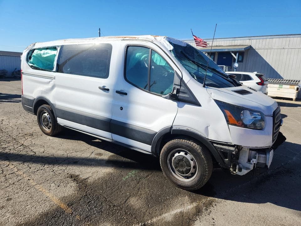 2019 FORD TRANSIT T-150 4