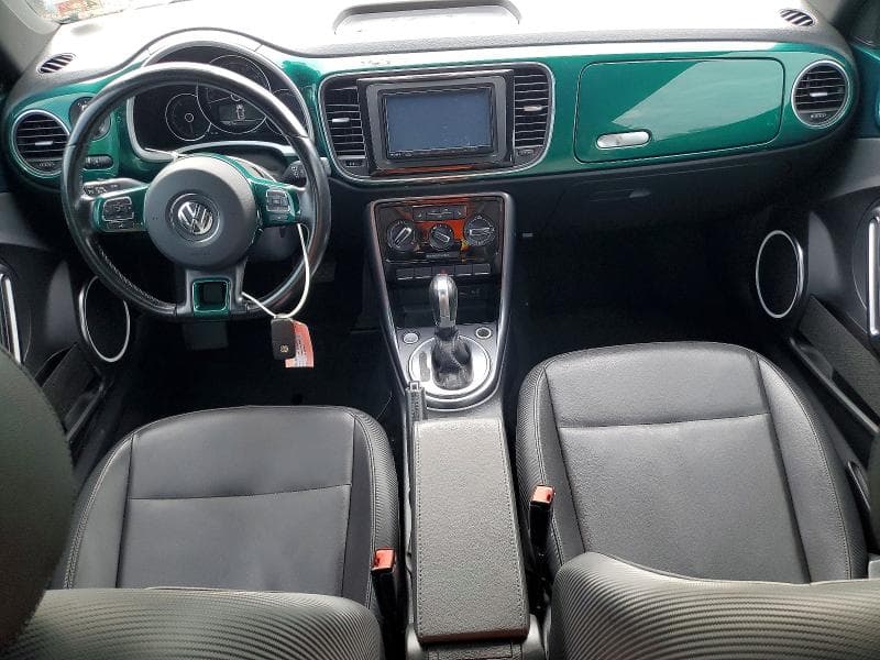 2017 VOLKSWAGEN BEETLE SE 8