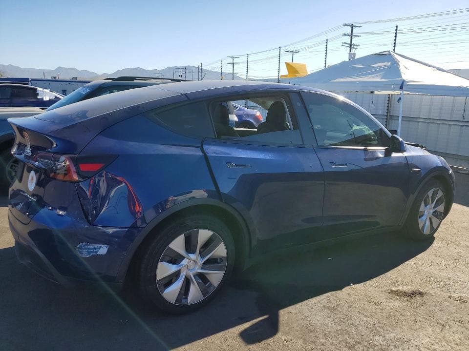 2021 TESLA MODEL Y 3