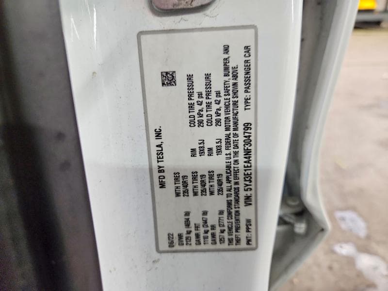 2022 TESLA MODEL 3 12