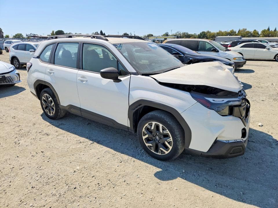 2025 SUBARU FORESTER 4