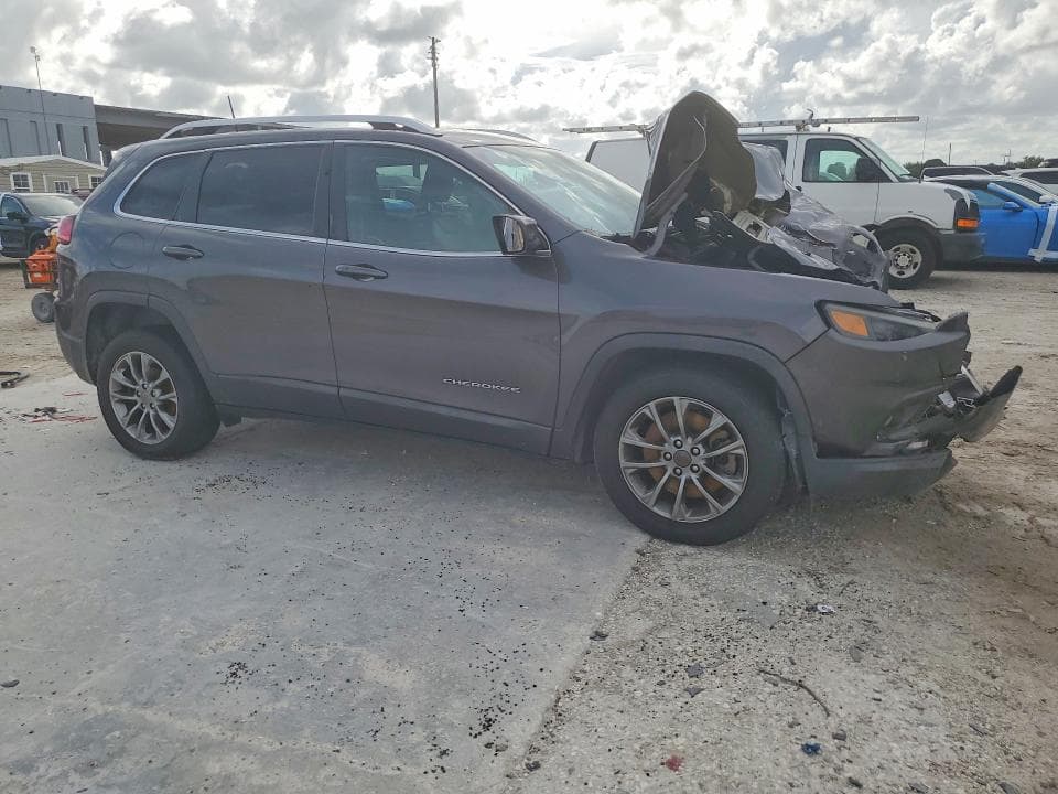 2019 JEEP CHEROKEE LATITUDE PLUS 4