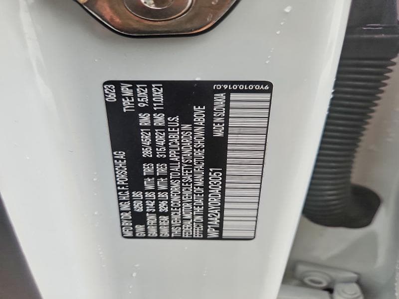 2024 PORSCHE CAYENNE 12