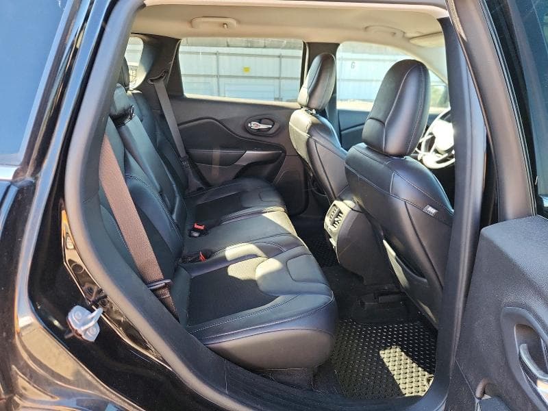 2020 JEEP CHEROKEE LATITUDE PLUS 11