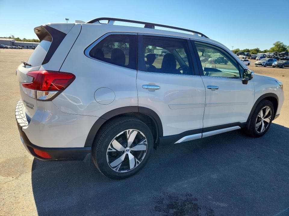 2019 SUBARU FORESTER TOURING 3