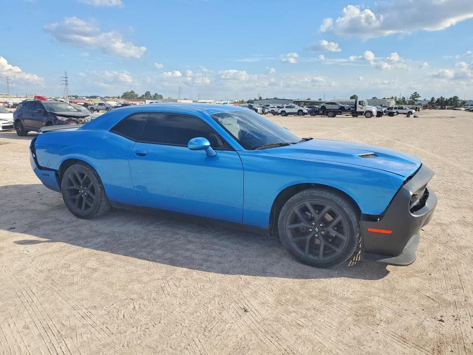 2019 DODGE CHALLENGER SXT 4