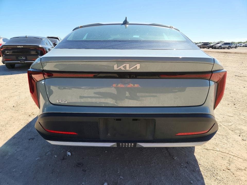 2025 KIA K4 LXS 6