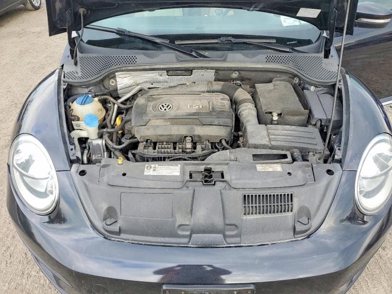 2017 VOLKSWAGEN BEETLE 1.8T 11