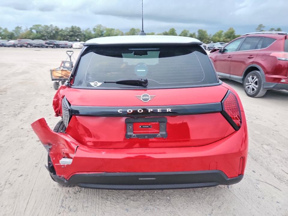 2025 MINI COOPER BASE 6